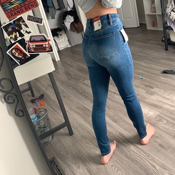 guess jeans - Picture 3 of 3